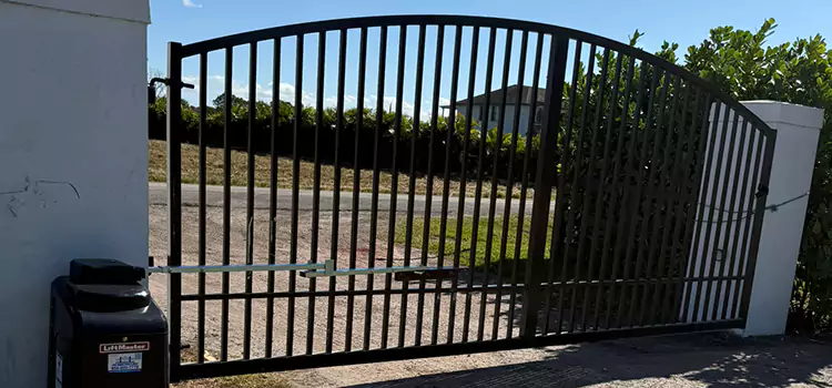 Driveway Fence Repair Menifee